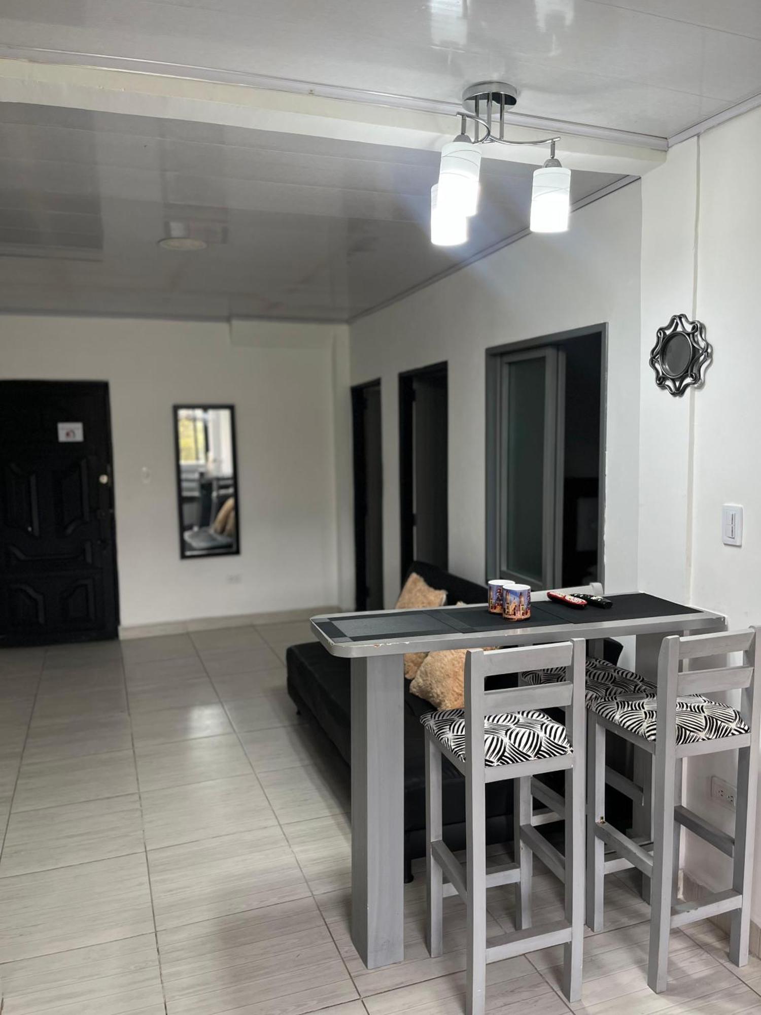 Apartamentos Family Санта-Роса-де-Кабаль Экстерьер фото